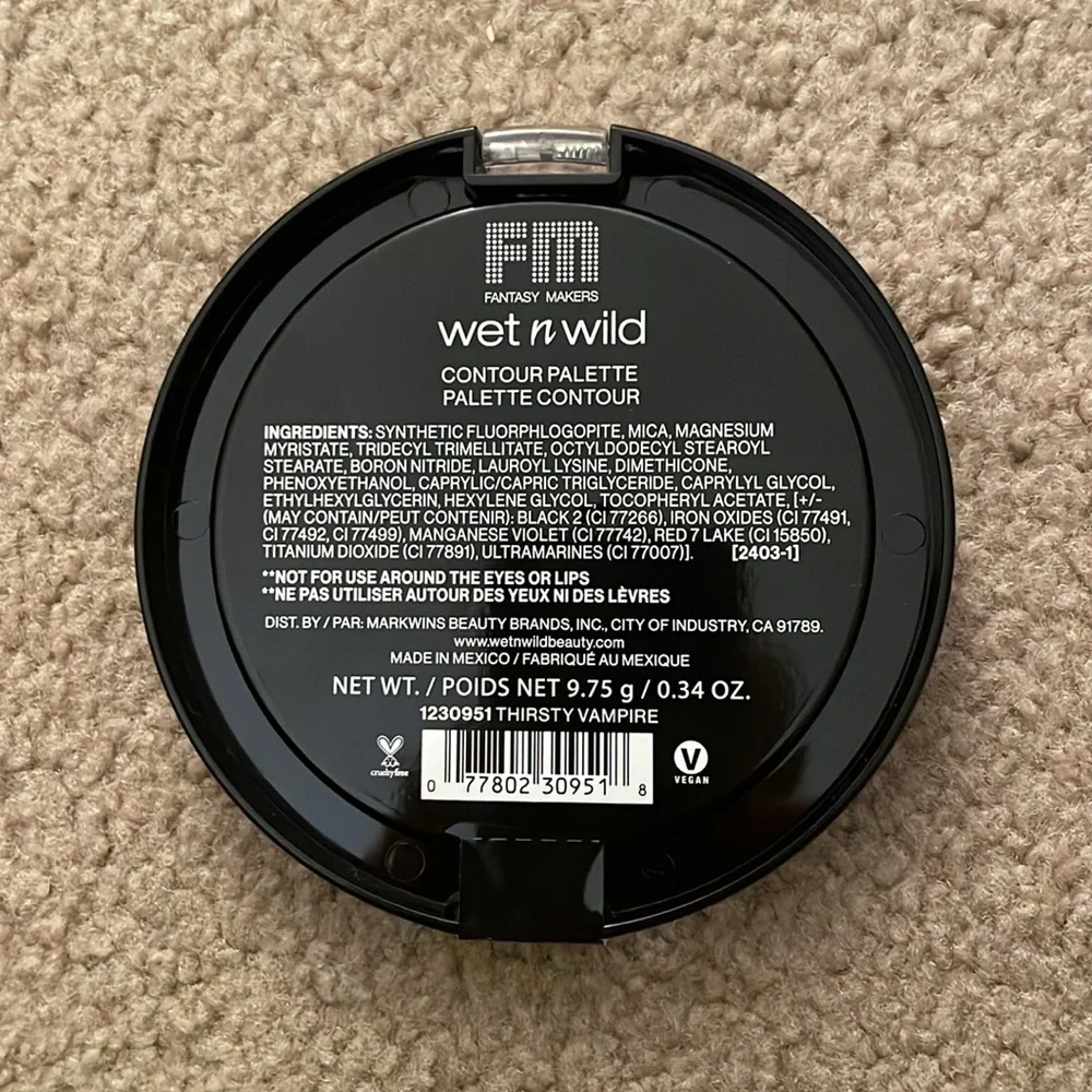 wet n wild Limited Edition Thirsty Vampire Contour Palette